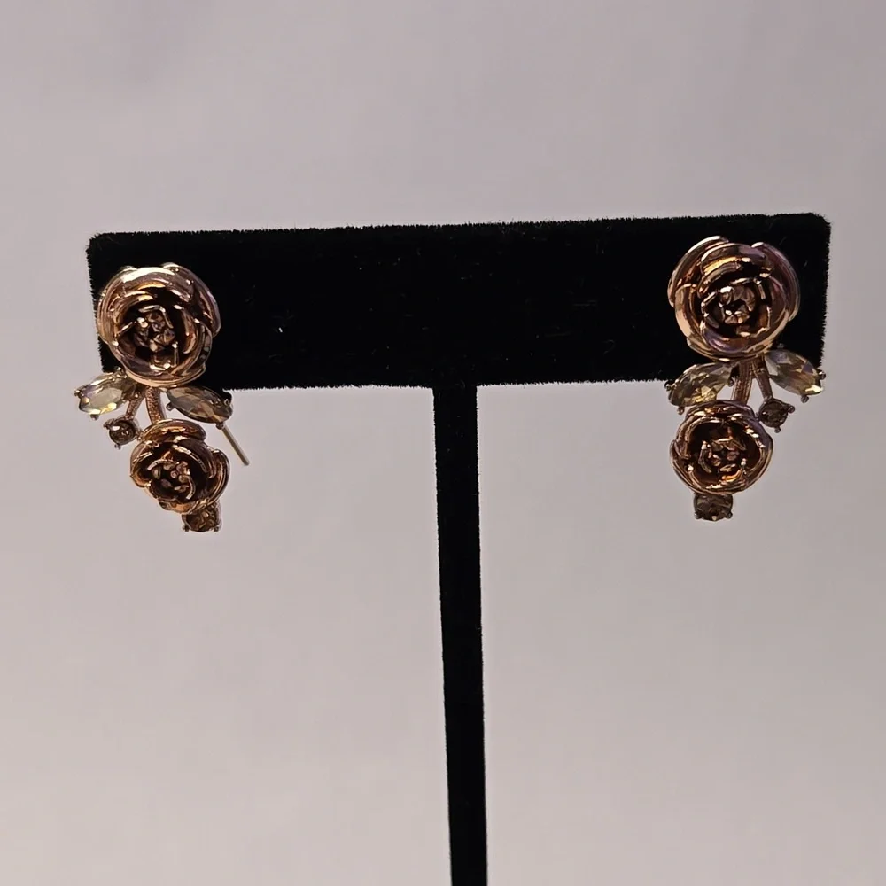 SOLD. Kate Spade Garden Garland Rose Gold Earrings - Picture 6 of 9